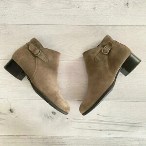 Born Womens Phobos Suede Booties Taupe grey Sz 8.5